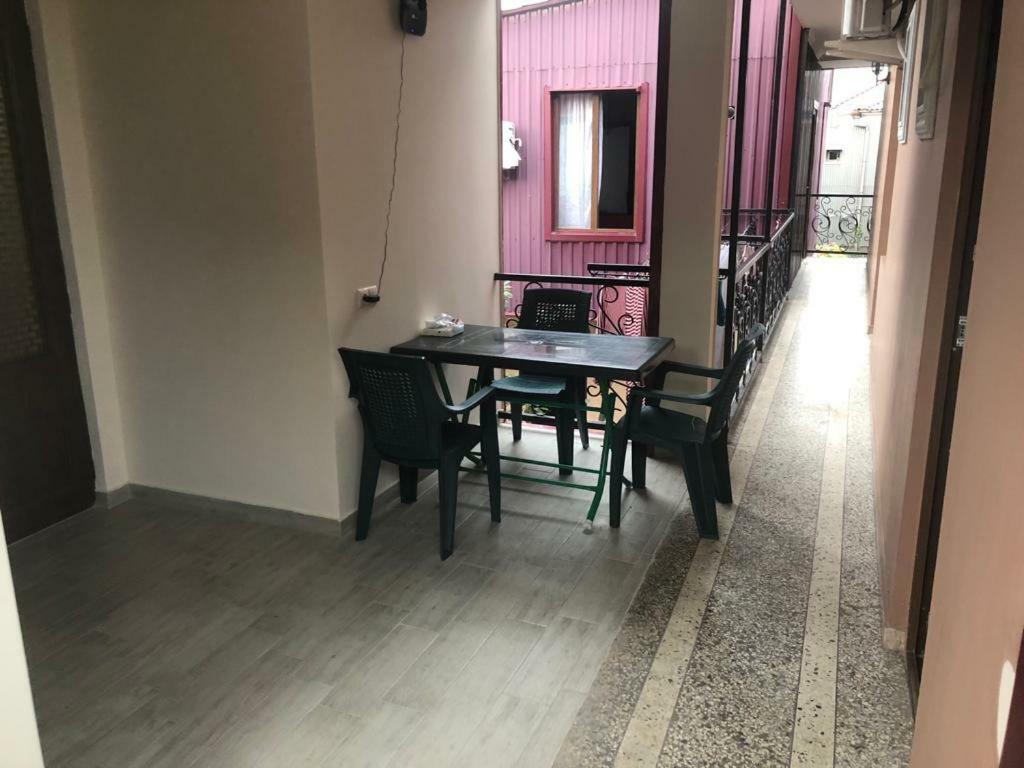 Guest House Chexovi 24 Kobuleti Exterior photo